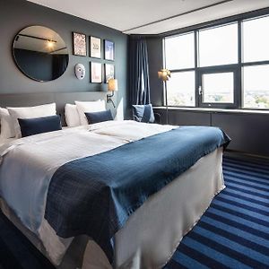 Standaard Kamer met een King Size Bed op de Bovenverdieping